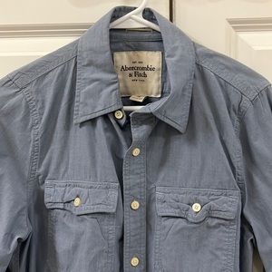 Abercrombie & Fitch blue shirt S